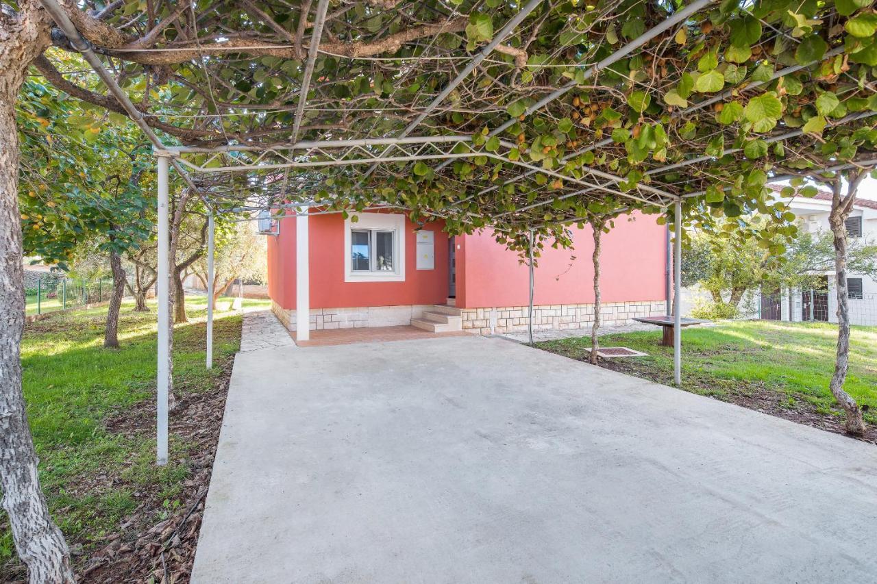 Villa Polion Peroj Exterior photo